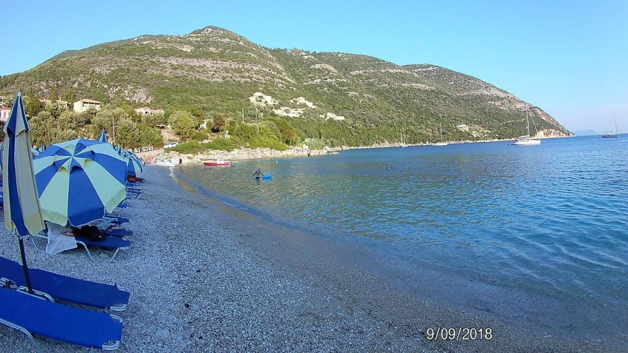 Ionio Sea Poros Studios Mikros Gialos Exterior photo